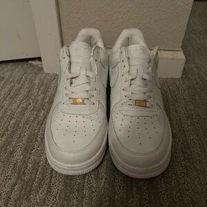 White Nike Air Force 1 82 / Size 12